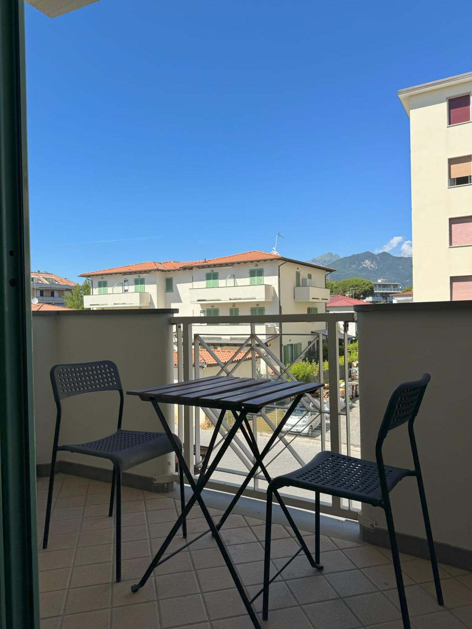マリーナ・ディ・マッサ Cytrus Apartamentヴィラ エクステリア 写真